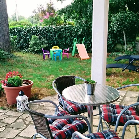 Roza, Holiday House Labin * Vinež